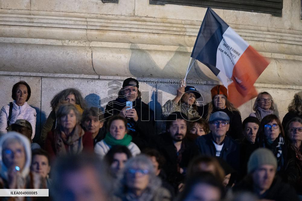 13 november memorial at the Place de la Republique - Paris