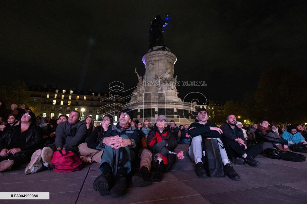 13 november memorial at the Place de la Republique - Paris