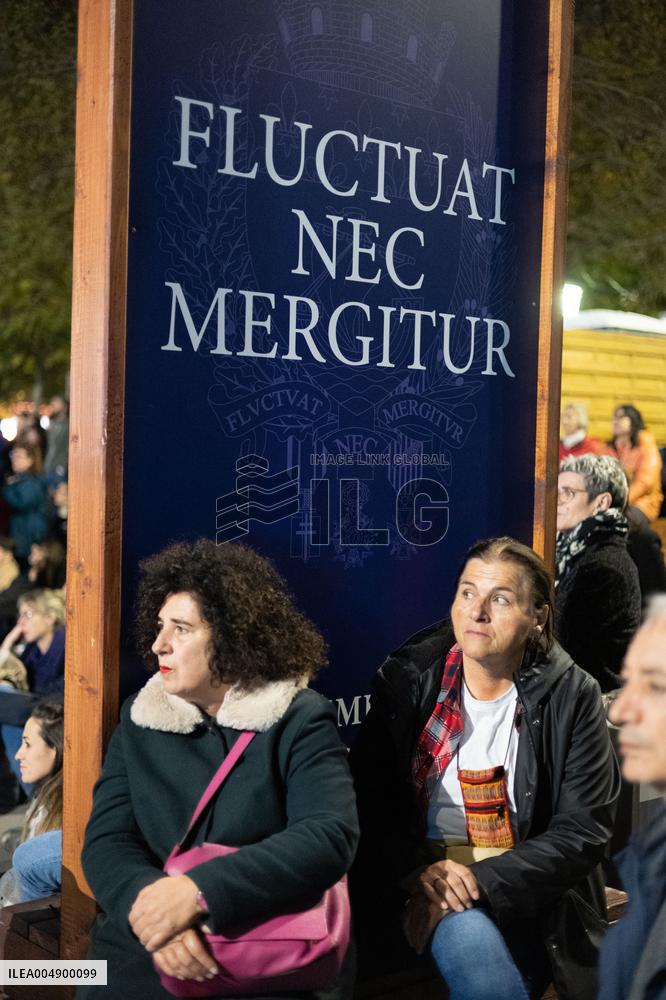 13 november memorial at the Place de la Republique - Paris