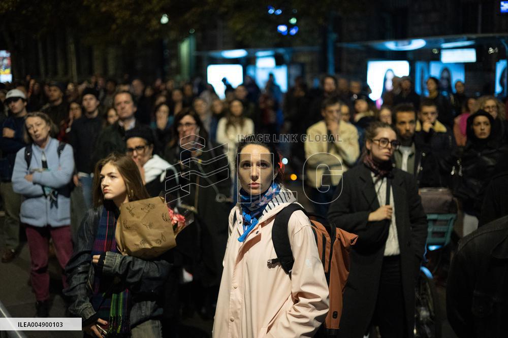 13 november memorial at the Place de la Republique - Paris
