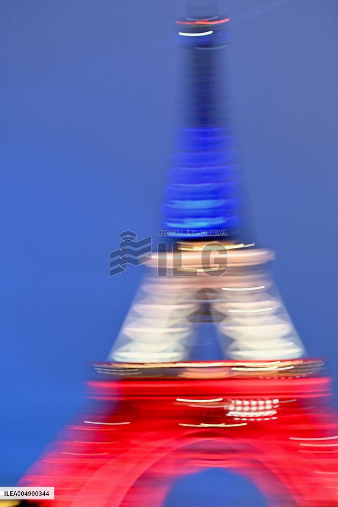 Eiffel Towers, Colors Of the French Flag For The Victims Of November 13th 2015 Terrorist Attacks. FC