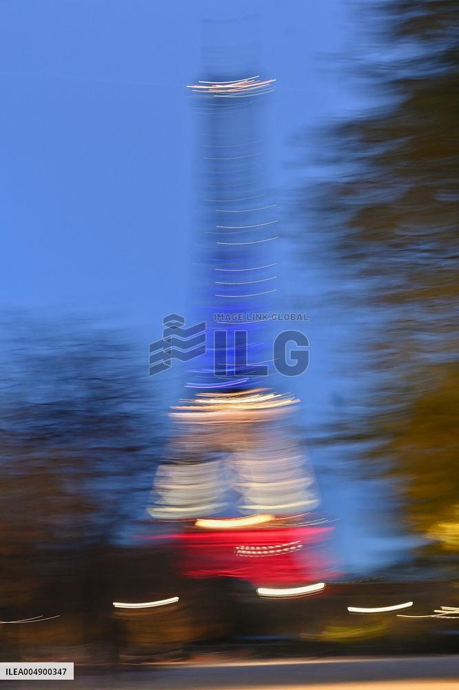 Eiffel Towers, Colors Of the French Flag For The Victims Of November 13th 2015 Terrorist Attacks. FC