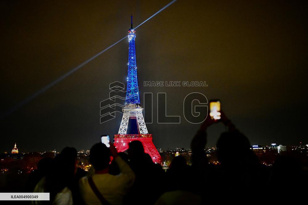 Eiffel Towers, Colors Of the French Flag For The Victims Of November 13th 2015 Terrorist Attacks. FC
