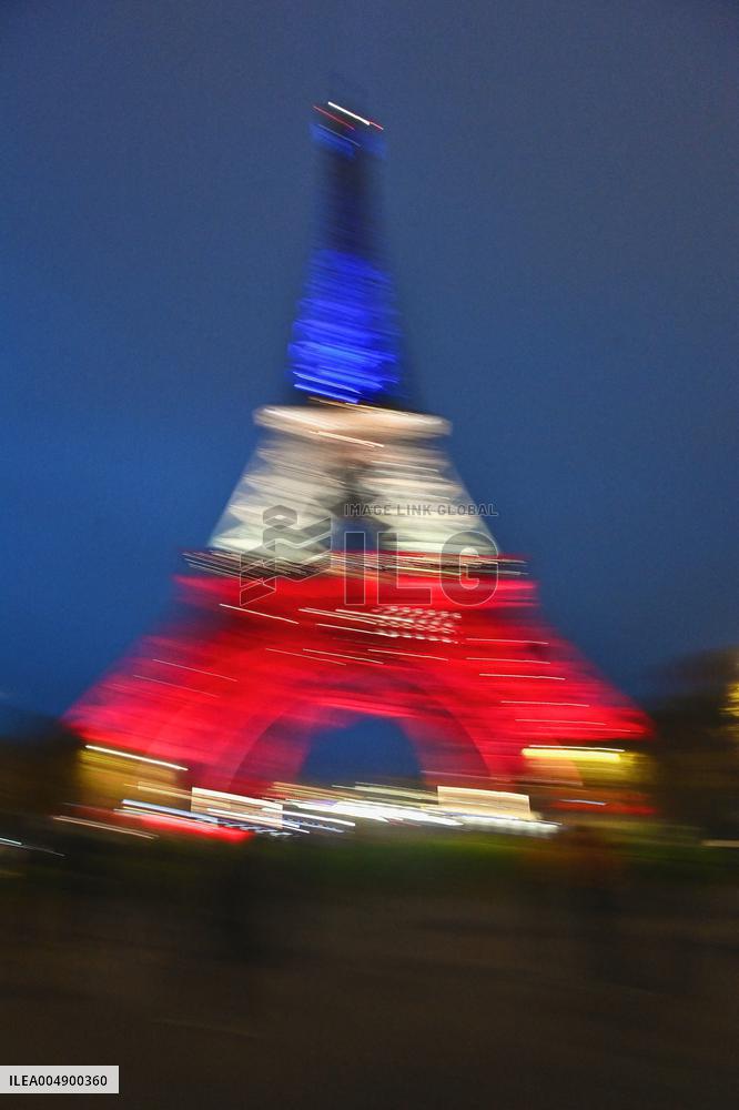 Eiffel Towers, Colors Of the French Flag For The Victims Of November 13th 2015 Terrorist Attacks. FC