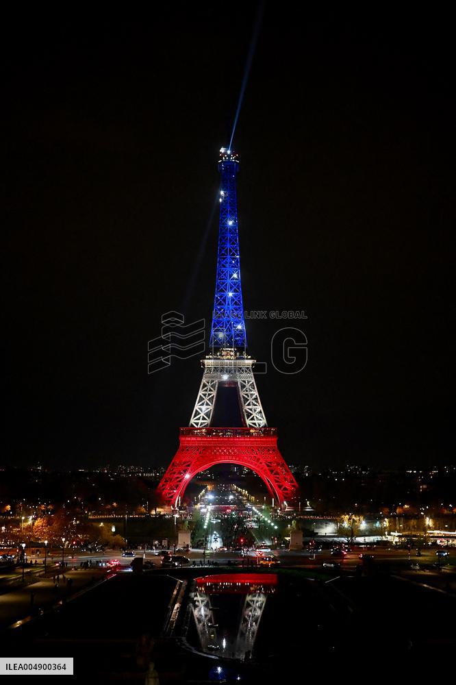Eiffel Towers, Colors Of the French Flag For The Victims Of November 13th 2015 Terrorist Attacks. FC
