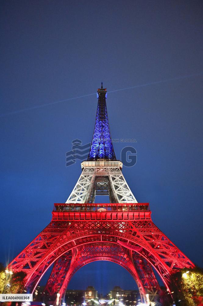 Eiffel Towers, Colors Of the French Flag For The Victims Of November 13th 2015 Terrorist Attacks. FC