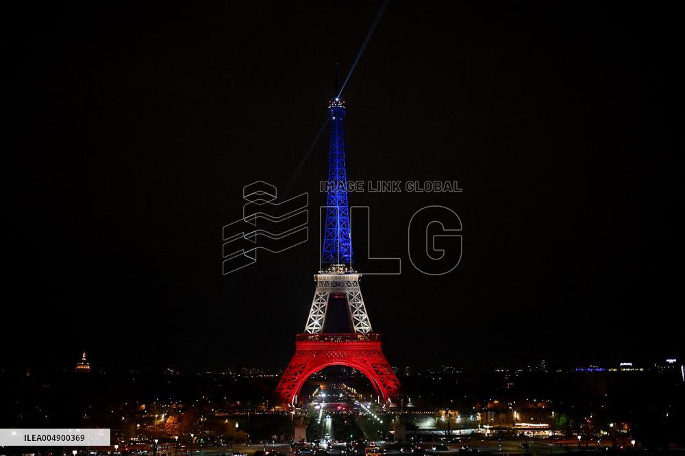 Eiffel Towers, Colors Of the French Flag For The Victims Of November 13th 2015 Terrorist Attacks. FC