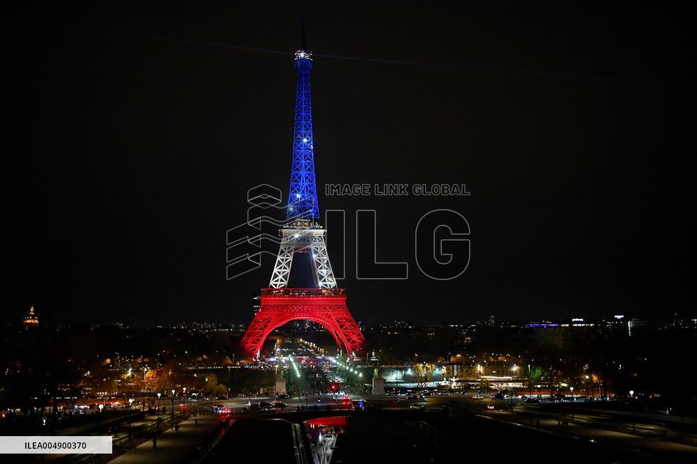 Eiffel Towers, Colors Of the French Flag For The Victims Of November 13th 2015 Terrorist Attacks. FC