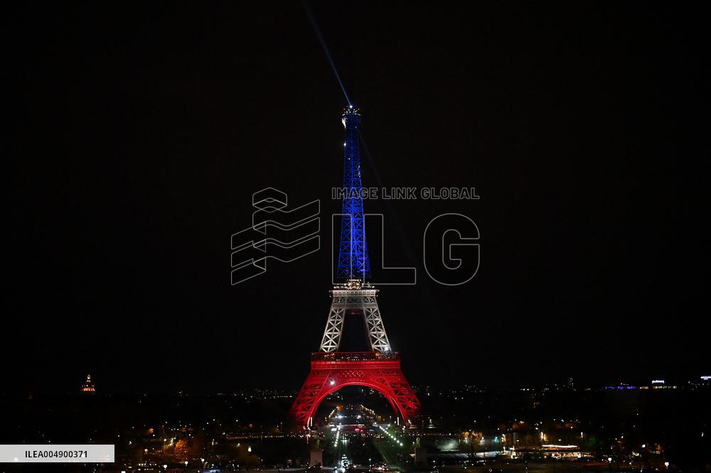 Eiffel Towers, Colors Of the French Flag For The Victims Of November 13th 2015 Terrorist Attacks. FC