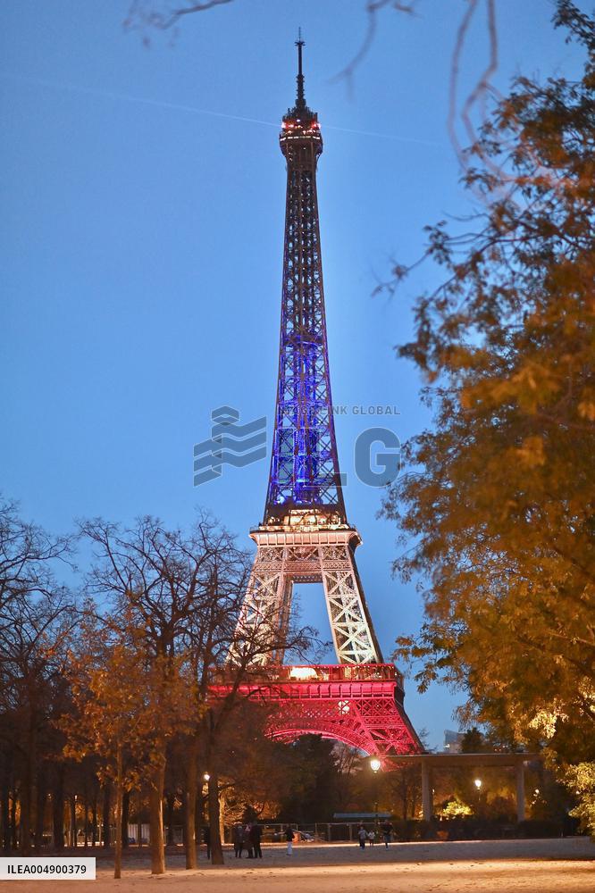 Eiffel Towers, Colors Of the French Flag For The Victims Of November 13th 2015 Terrorist Attacks. FC
