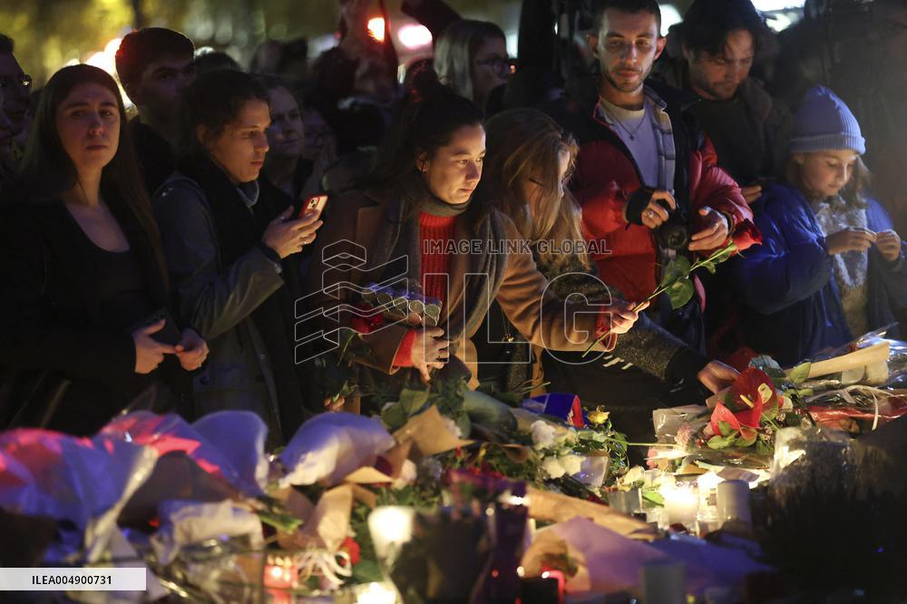 Tribute To Victims At Place De LA Republique - Paris