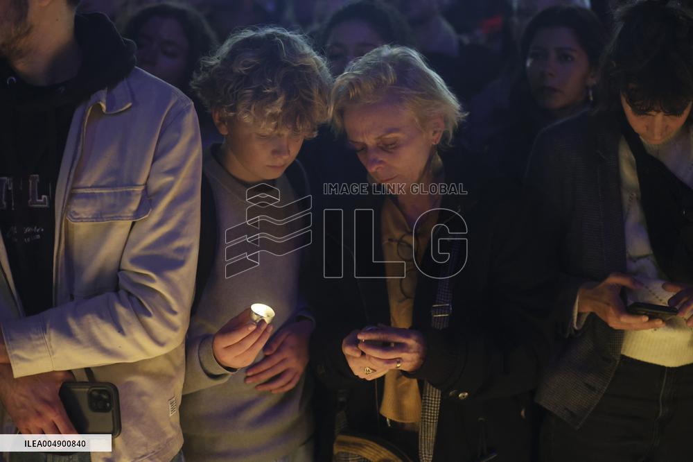 Tribute To Victims At Place De LA Republique - Paris