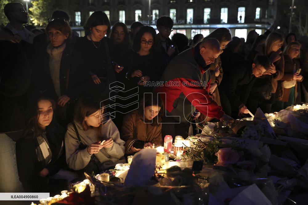 Tribute To Victims At Place De LA Republique - Paris