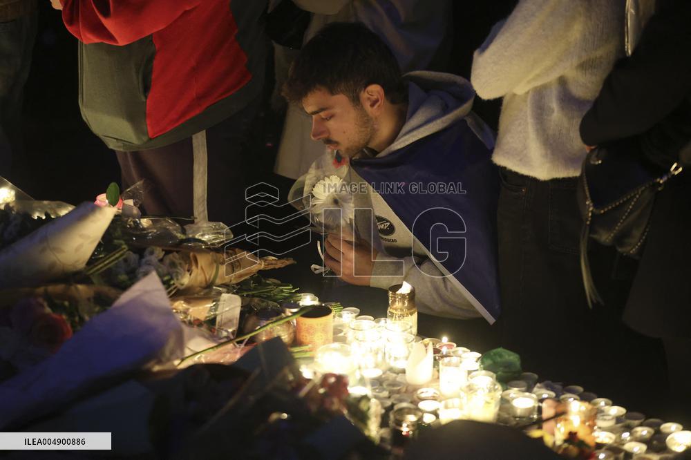 Tribute To Victims At Place De LA Republique - Paris