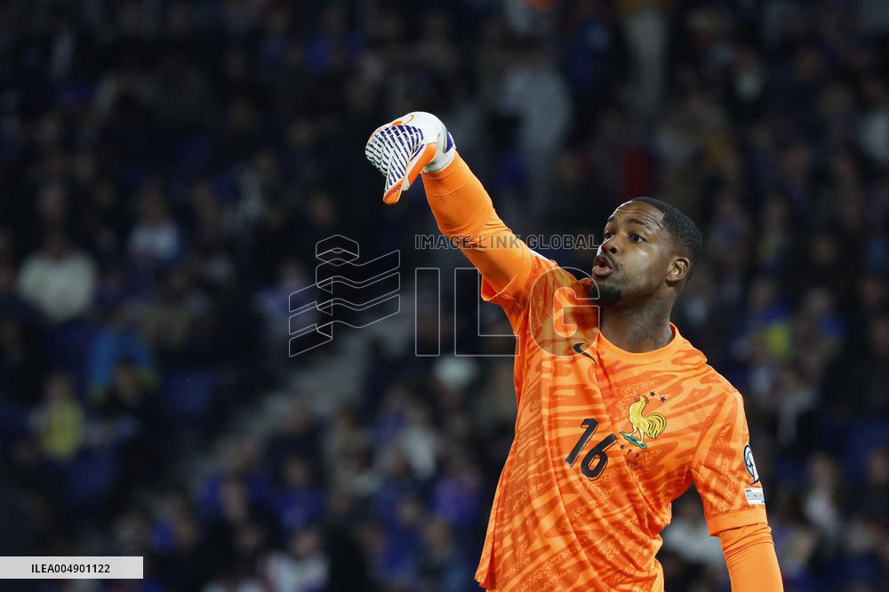 World Cup 2026 qualifying match France vs Ukraine