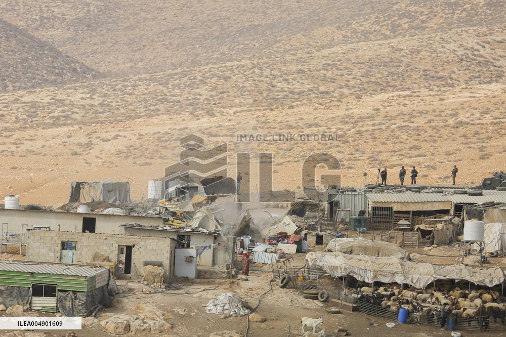 Army Razes South Hebron Structures - Palestine