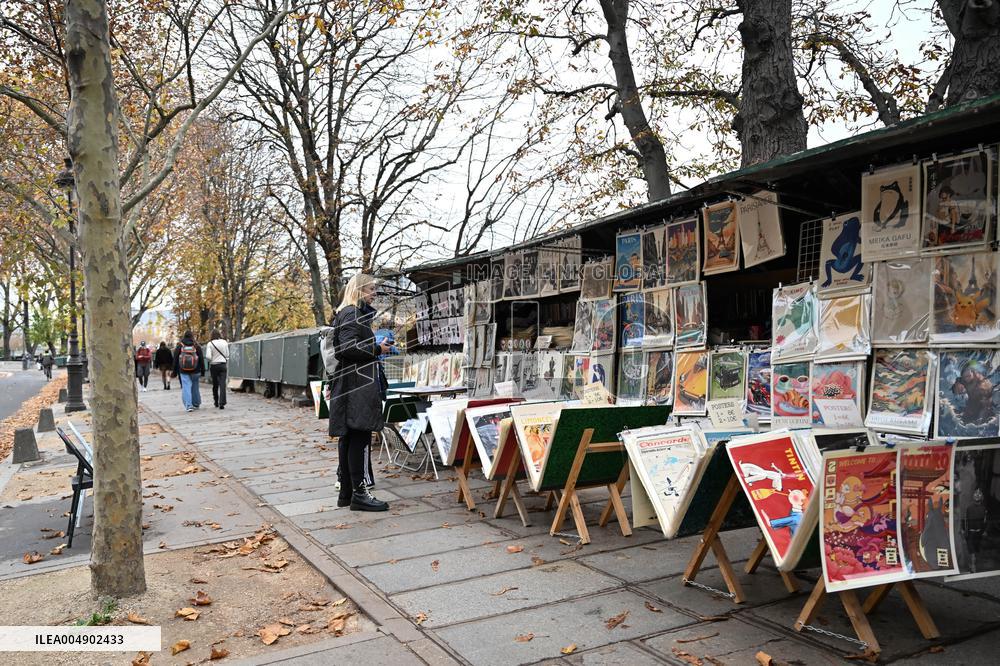Celebration Marks 475 Years of Parisian Booksellers - France