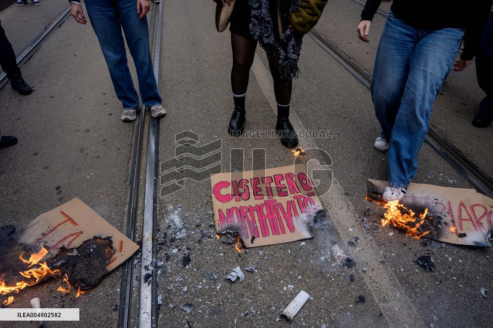 Student Protest Against Meloni And Climate Action - Mila