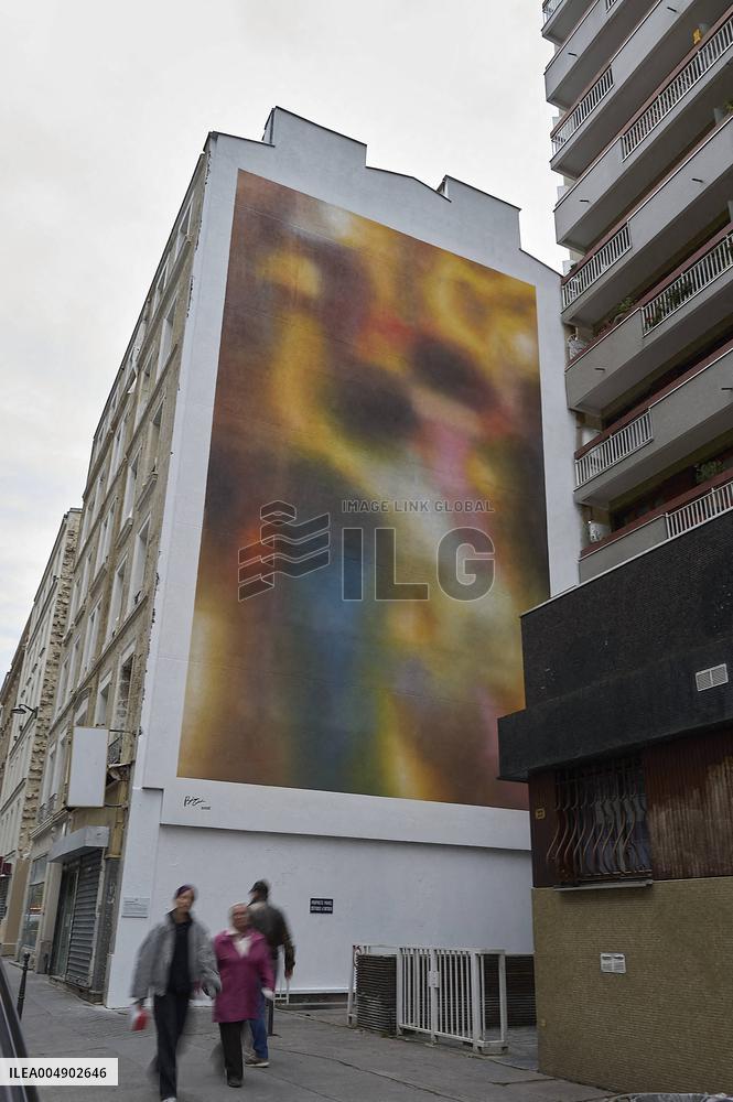 Mural in Tribute to The Victims of The 13 November Attacks - Paris