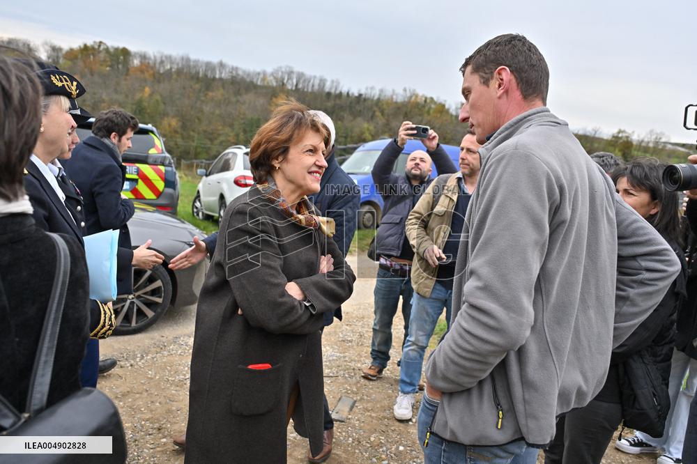 Annie Genevard Visits the Rhone Region - France