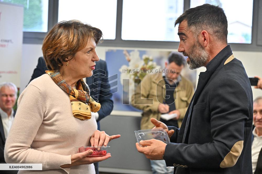 Annie Genevard Visits the Rhone Region - France