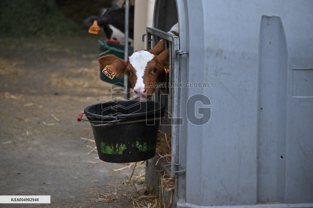 Annie Genevard Visits the Rhone Region - France