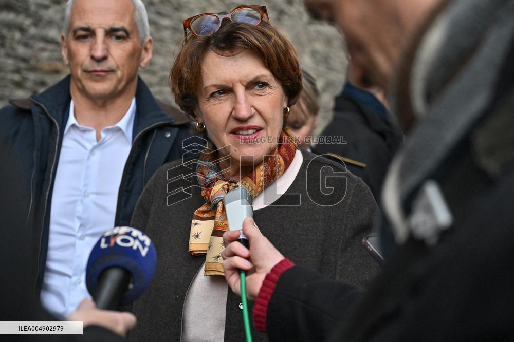 Annie Genevard Visits the Rhone Region - France