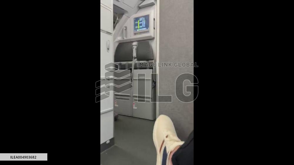 US: Disruptive Passenger Removed From Flight Carrying 4 Congressmen in Kansas City