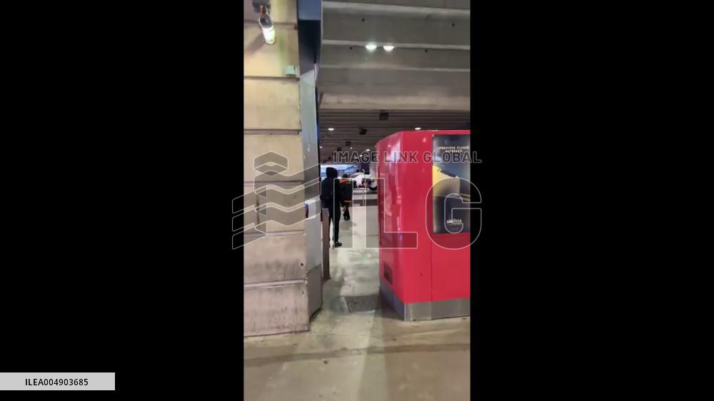 France: Police Fire Shot at Knife-Wielding Man in Montparnasse Station