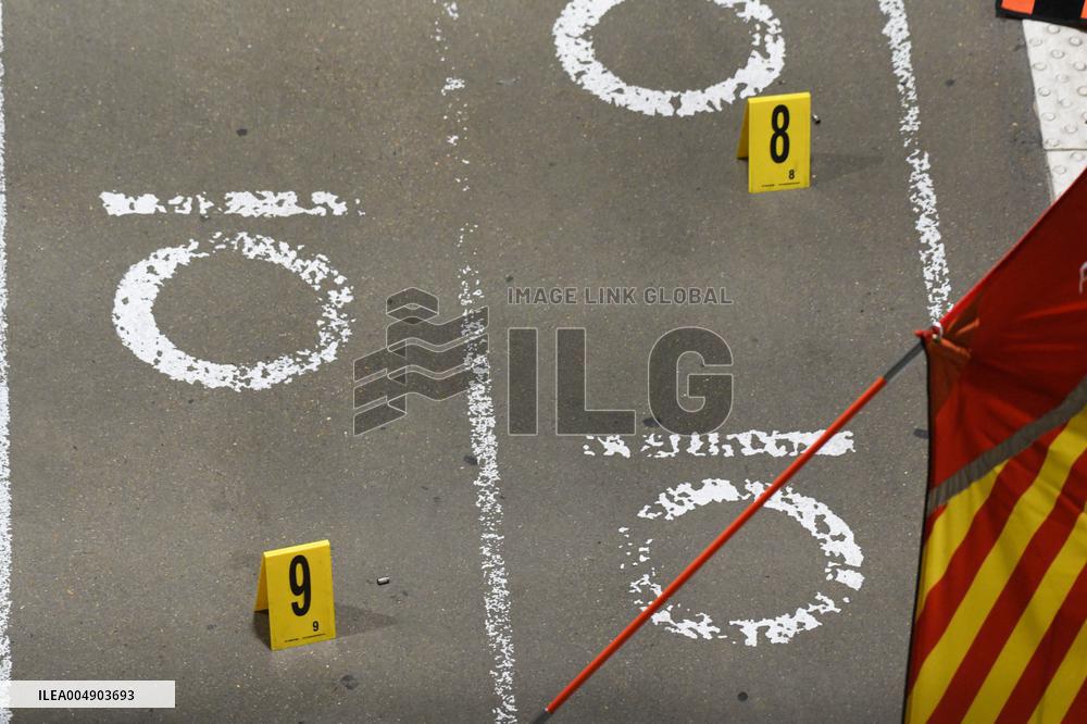 Illustrations Following Police Man Shooting Man Armed With Knife At Montparnasse Train Station - Paris