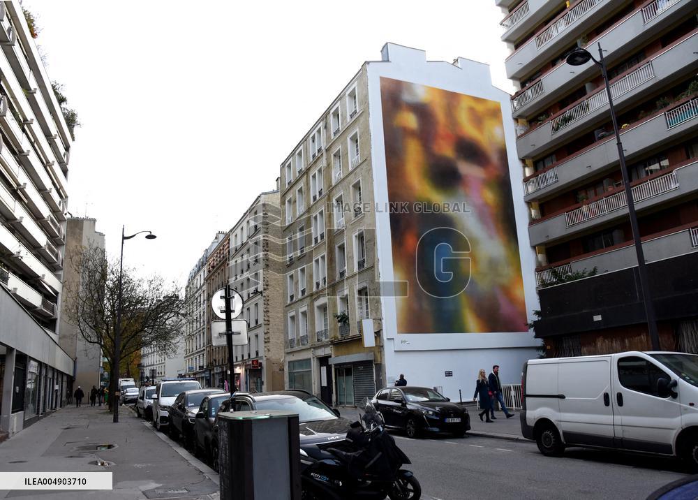 Mural Painting In Tribute To The Victims Of The 13 November Attacks - Paris