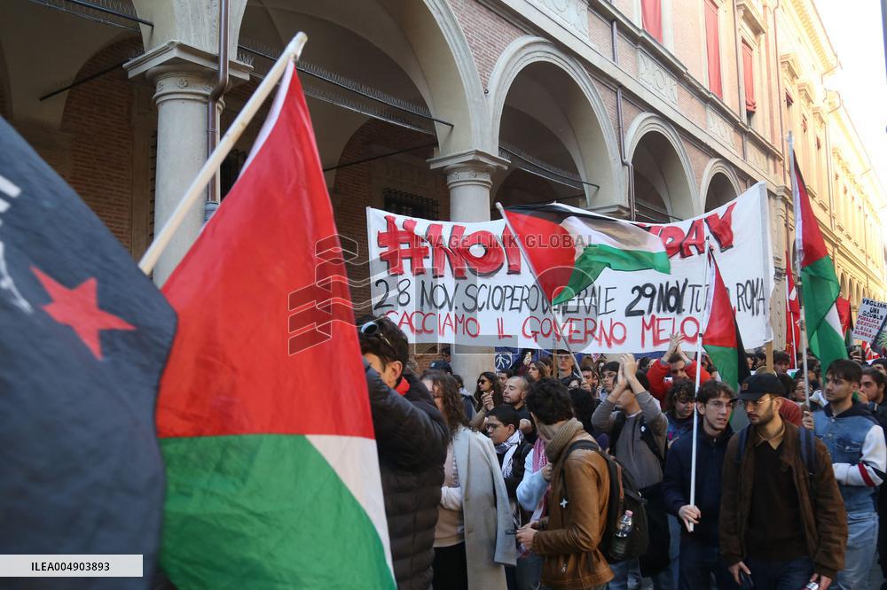 No Meloni Day demonstration - Bologna