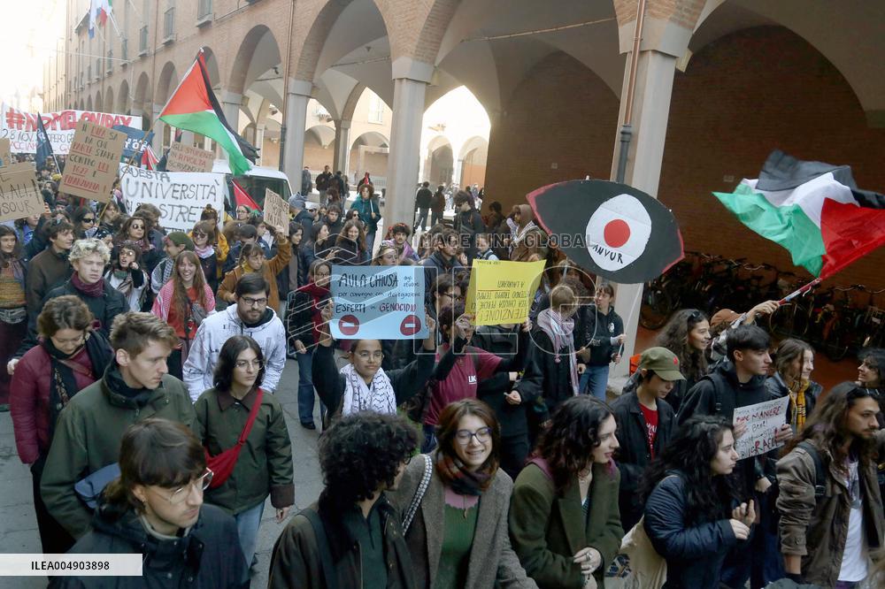 No Meloni Day demonstration - Bologna