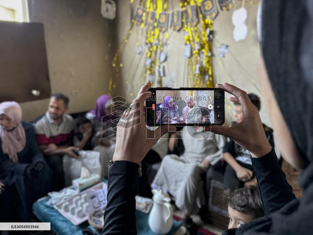 Gaza Student Celebrates Graduation