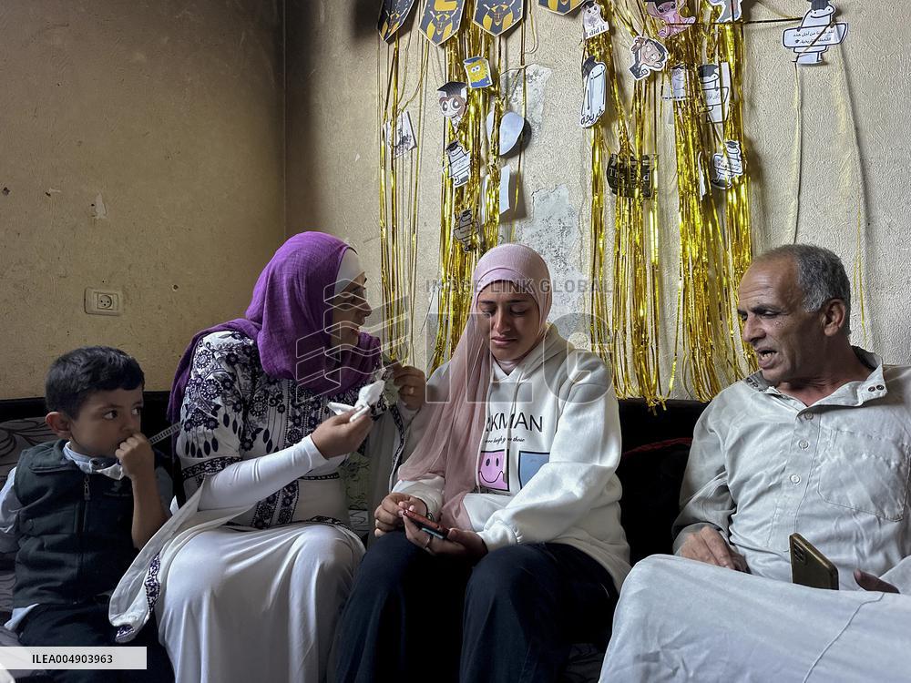 Gaza Student Celebrates Graduation