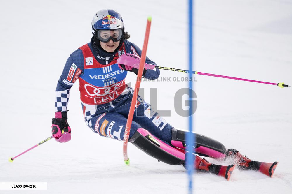 Alppihiihto: Maailmancupin kilpailut (-16.11.)