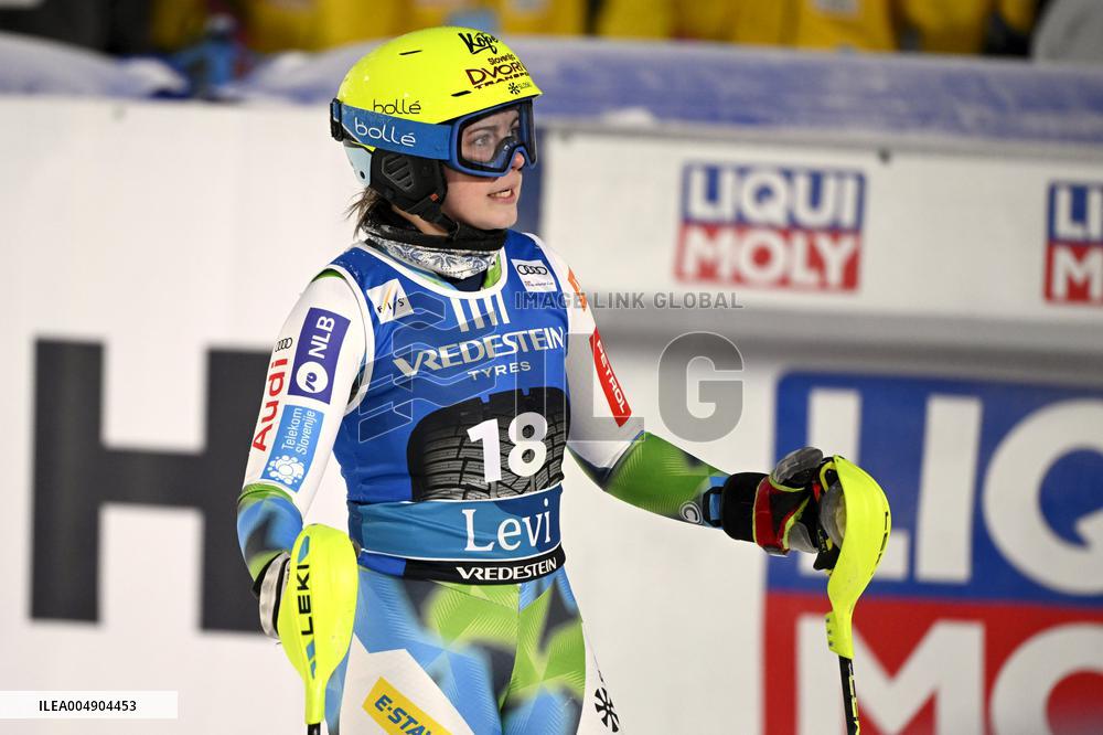 Alppihiihto: Maailmancupin kilpailut (-16.11.)