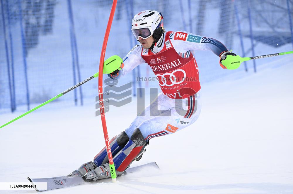 Alppihiihto: Maailmancupin kilpailut (-16.11.)