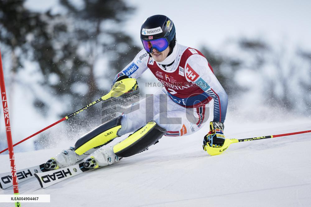 Alppihiihto: Maailmancupin kilpailut (-16.11.)