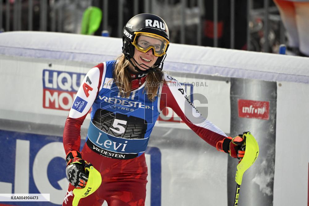 Alppihiihto: Maailmancupin kilpailut (-16.11.)