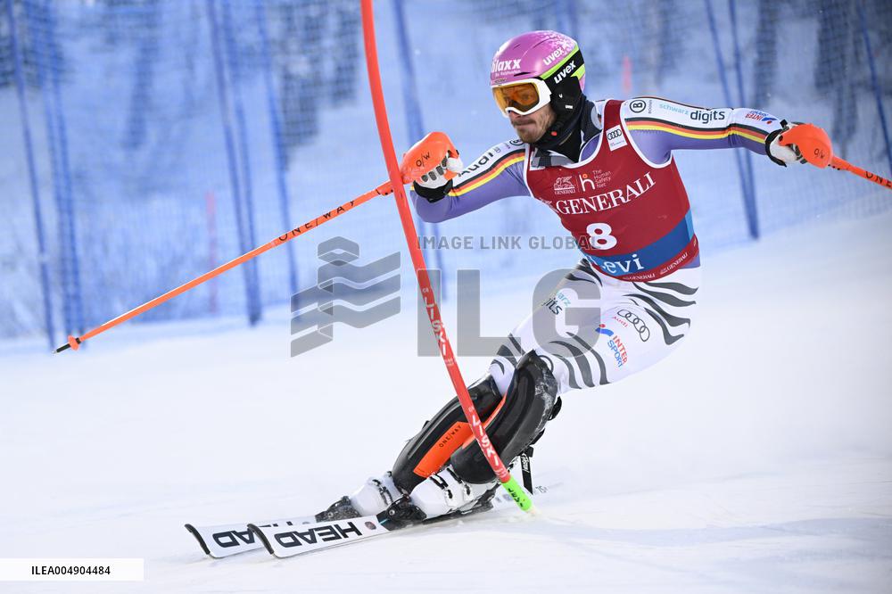 Alppihiihto: Maailmancupin kilpailut (-16.11.)