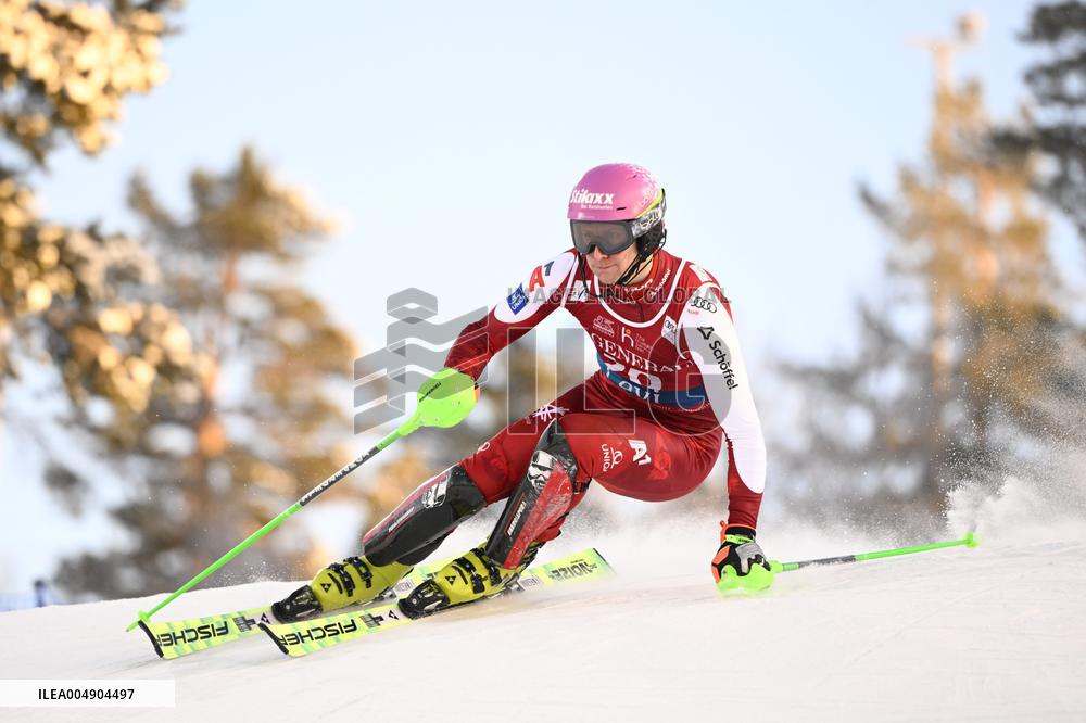 Alppihiihto: Maailmancupin kilpailut (-16.11.)