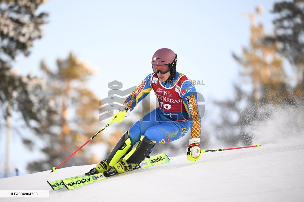 Alppihiihto: Maailmancupin kilpailut (-16.11.)