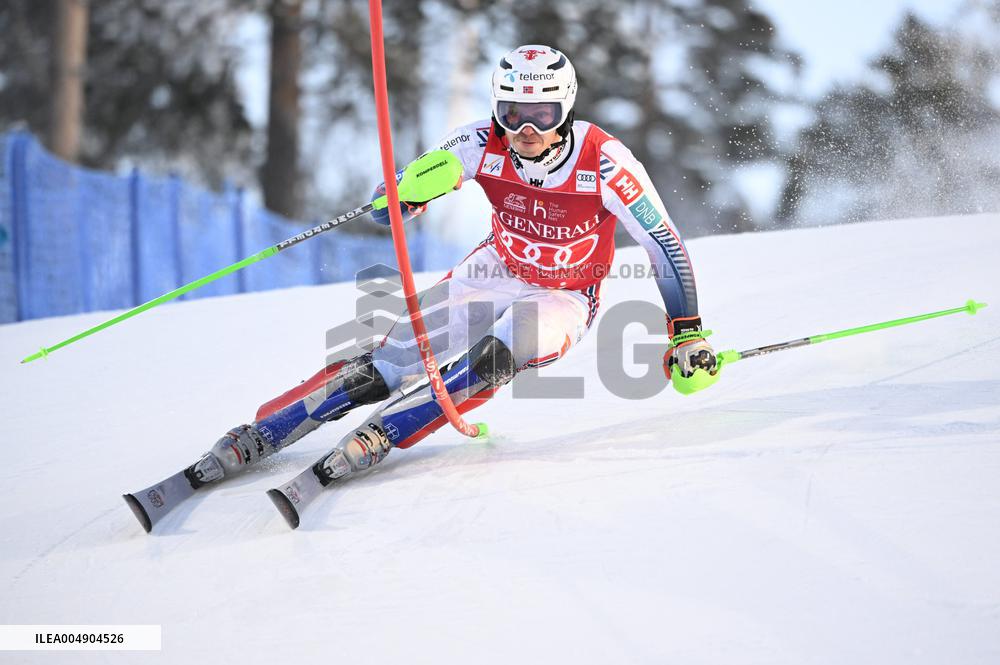 Alppihiihto: Maailmancupin kilpailut (-16.11.)