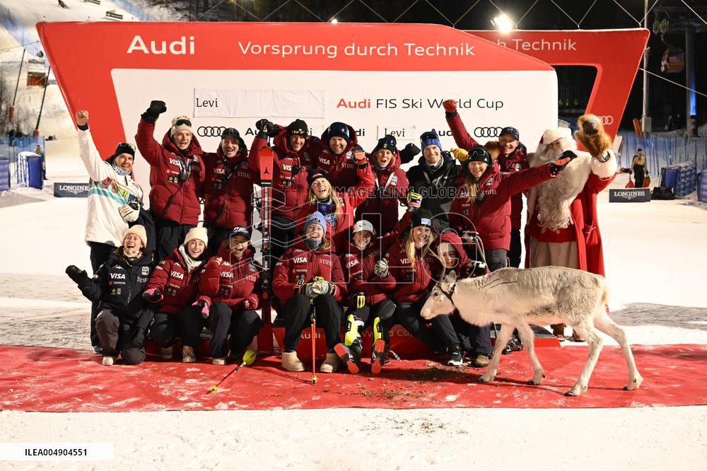 Alppihiihto: Maailmancupin kilpailut (-16.11.)