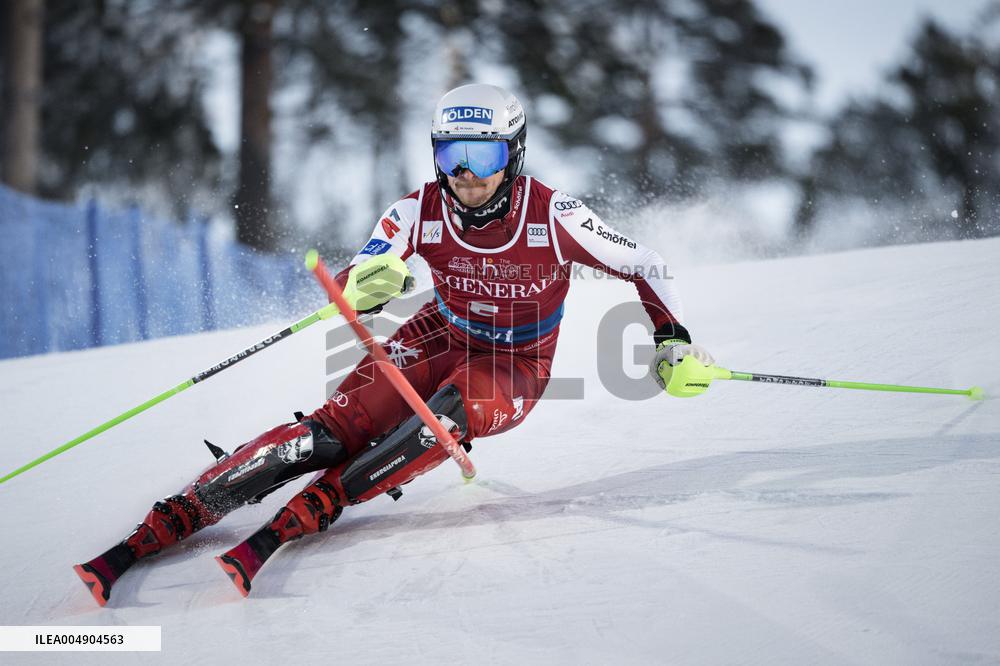 Alppihiihto: Maailmancupin kilpailut (-16.11.)