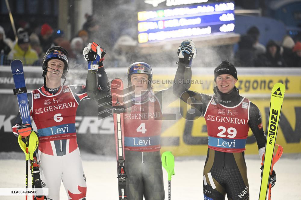 Alppihiihto: Maailmancupin kilpailut (-16.11.)