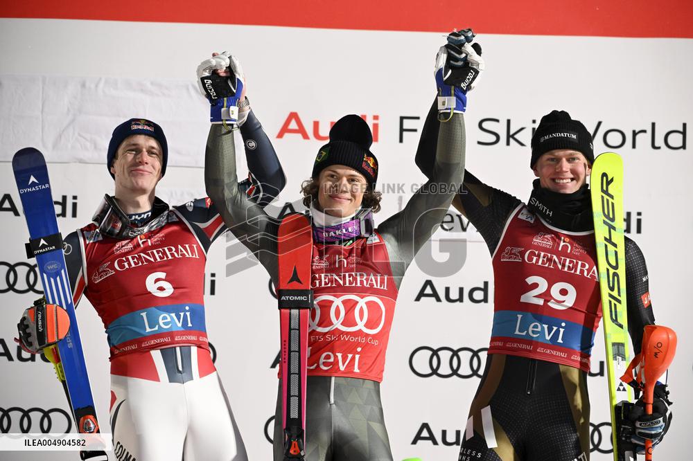 Alppihiihto: Maailmancupin kilpailut (-16.11.)