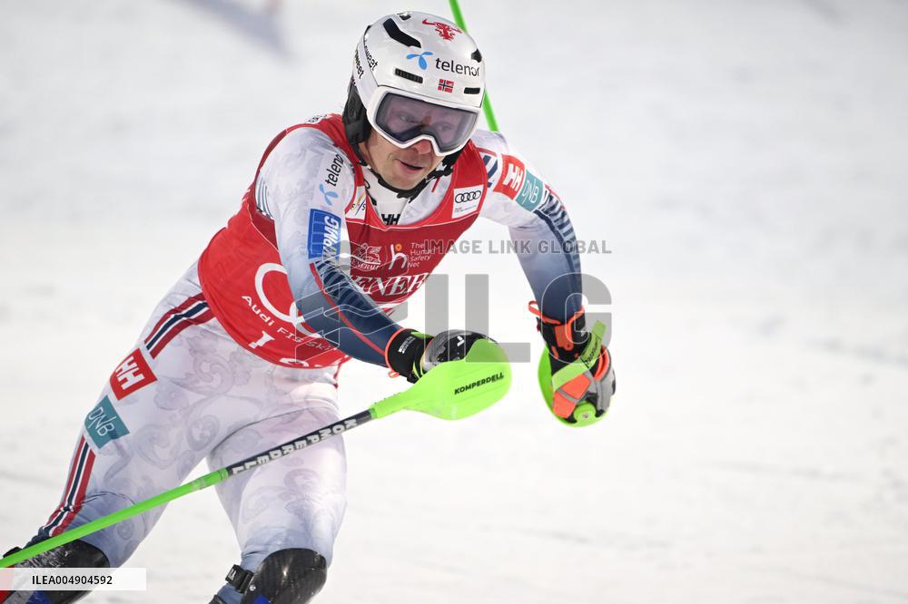 Alppihiihto: Maailmancupin kilpailut (-16.11.)