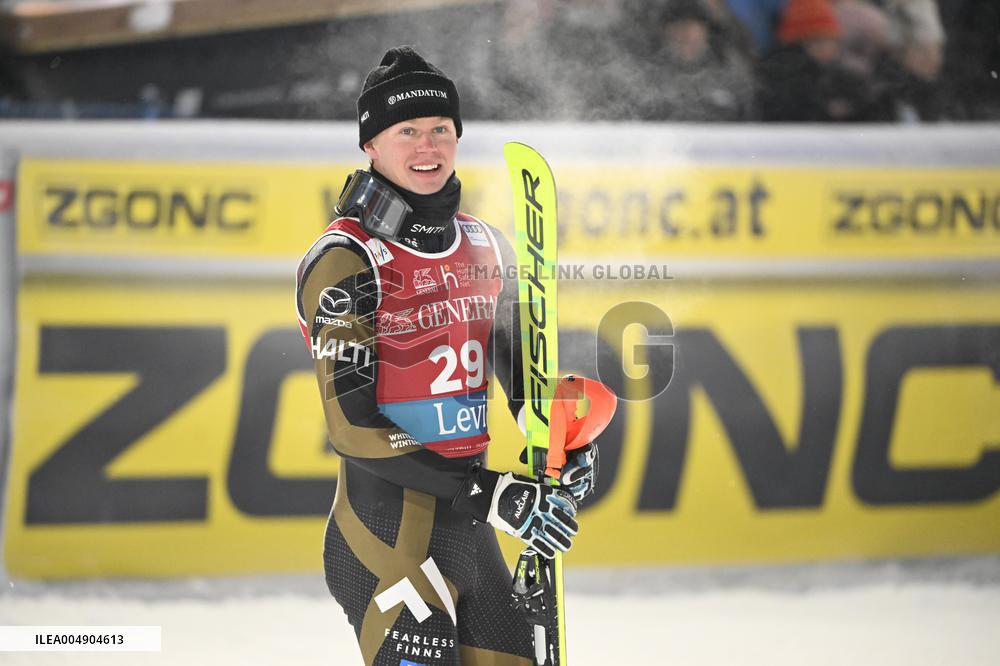 Alppihiihto: Maailmancupin kilpailut (-16.11.)